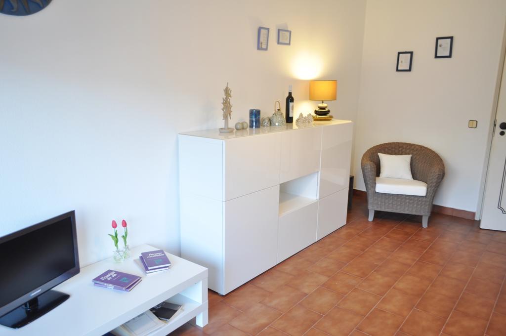 Casa Da Poesia Apartment Портиман Екстериор снимка